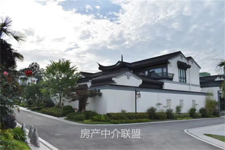 城东水岸东方3室2厅1卫101m2精装修